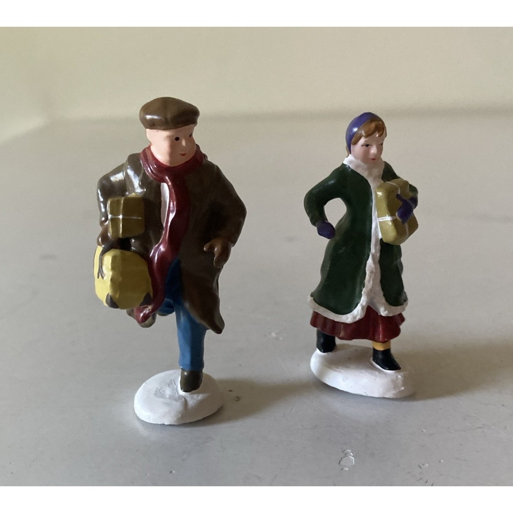 Department 56 All Around The Park Man and Women with Packages REPLACEMENT PART